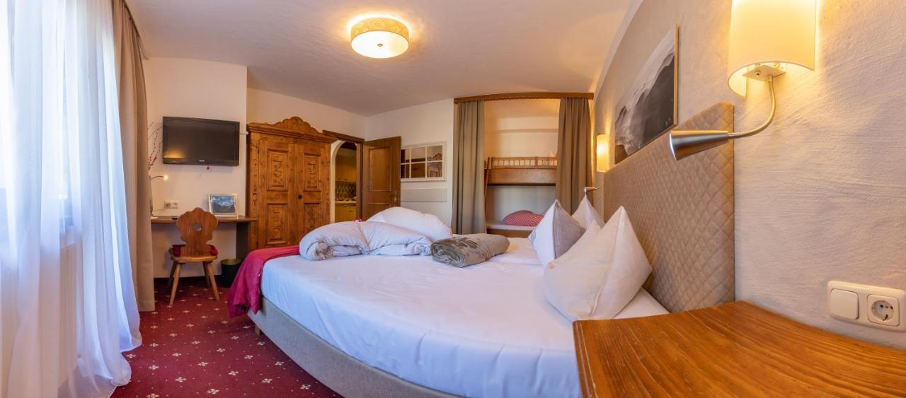 Hotel Landhaus Carla Mayrhofen Kültér fotó
